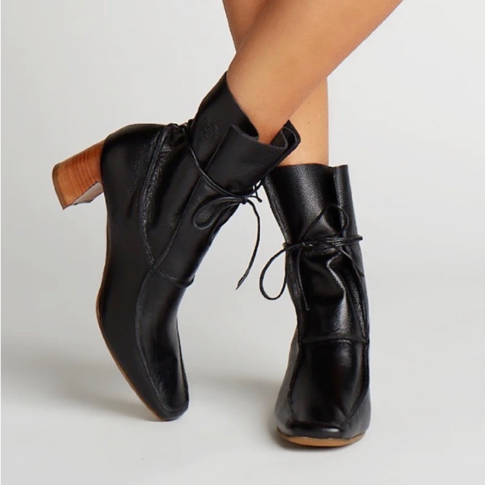 Stivali New York Awakening Ankle Boot sz 37